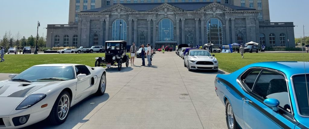 Detroit Amtrak Station Parking