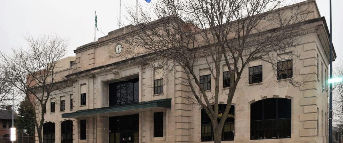 Madison, WI Amtrak Thruway Station (MSN)