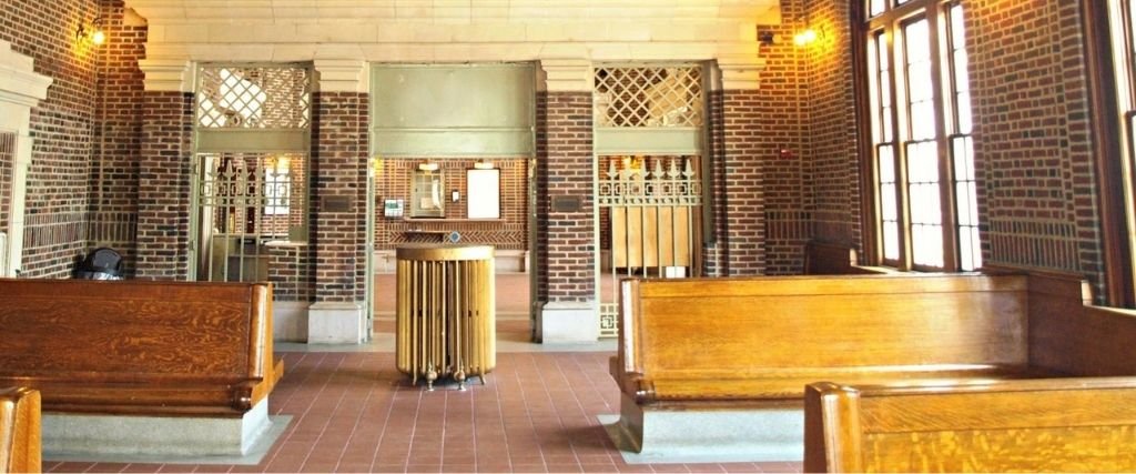 Yonkers Amtrak Station Waiting Room