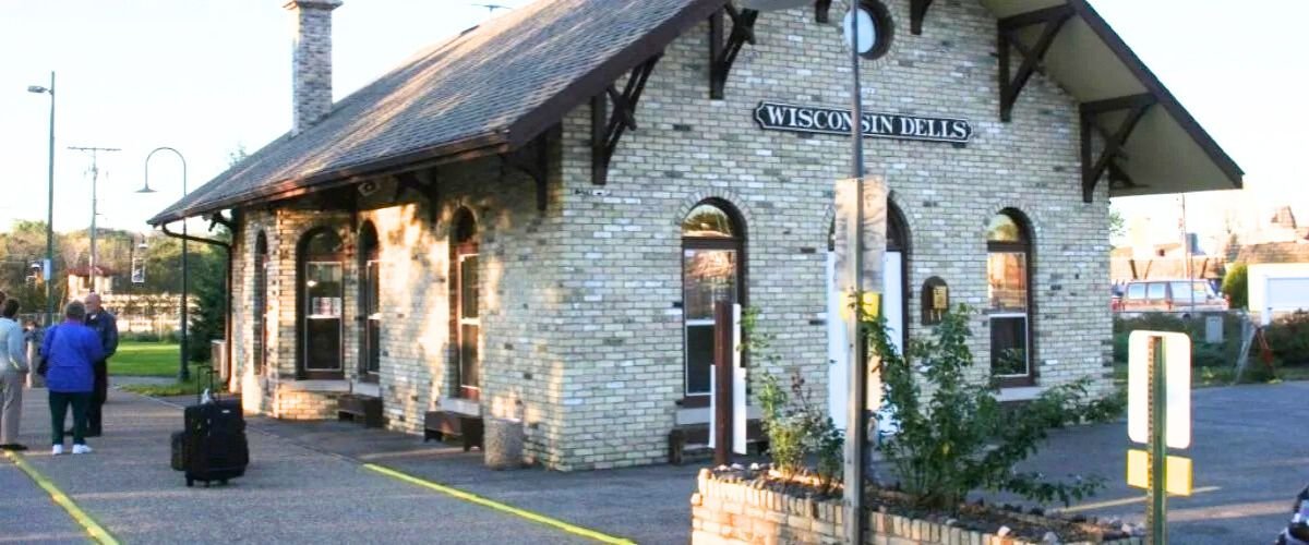 Amtrak Wisconsin Dells Office