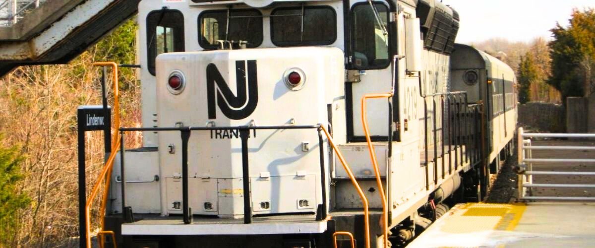 Lindenwold Amtrak Station – LDW