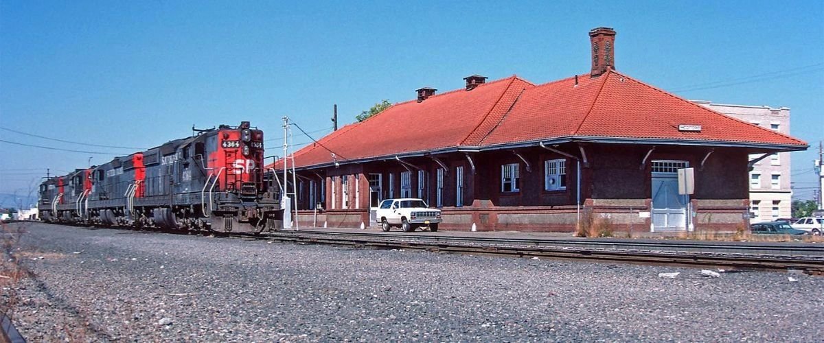 Medford, OR Amtrak Station – MFR
