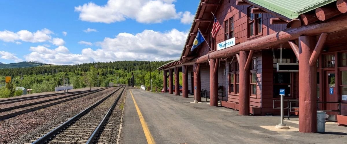 Yosemite National Park–Wawona, CA Amtrak Station (YOH)